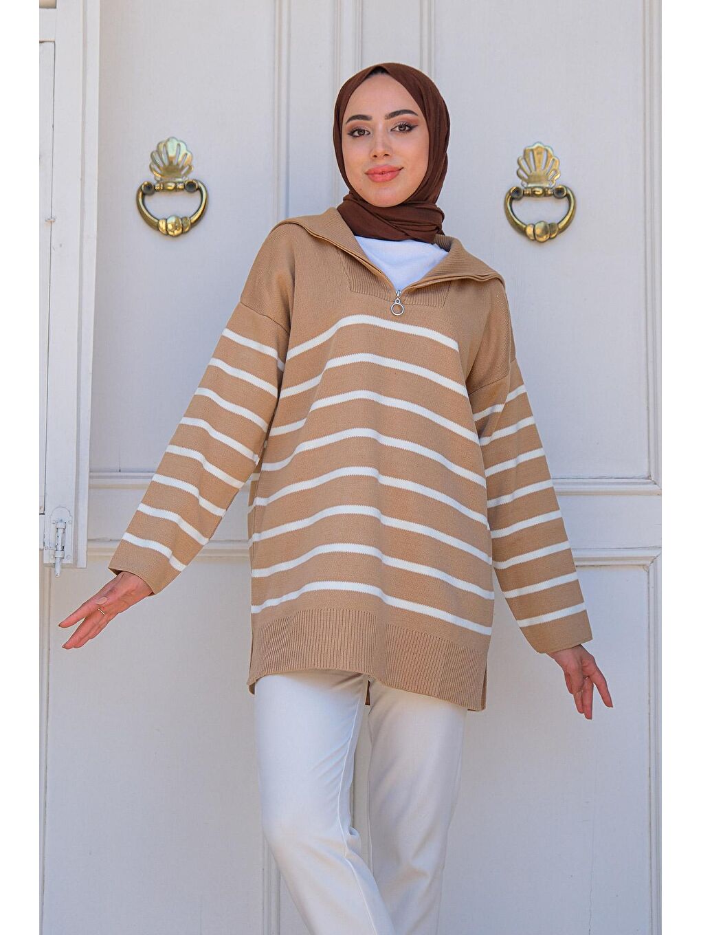 Bej Kadın Çizgili Triko Kazak Vizon