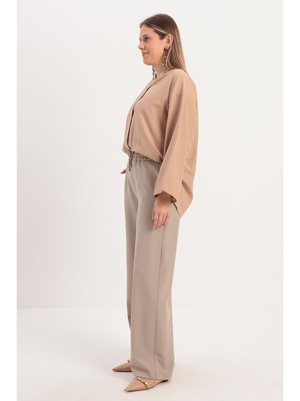 Bej-Beli Lastikli Kordonlu Pantolon-1