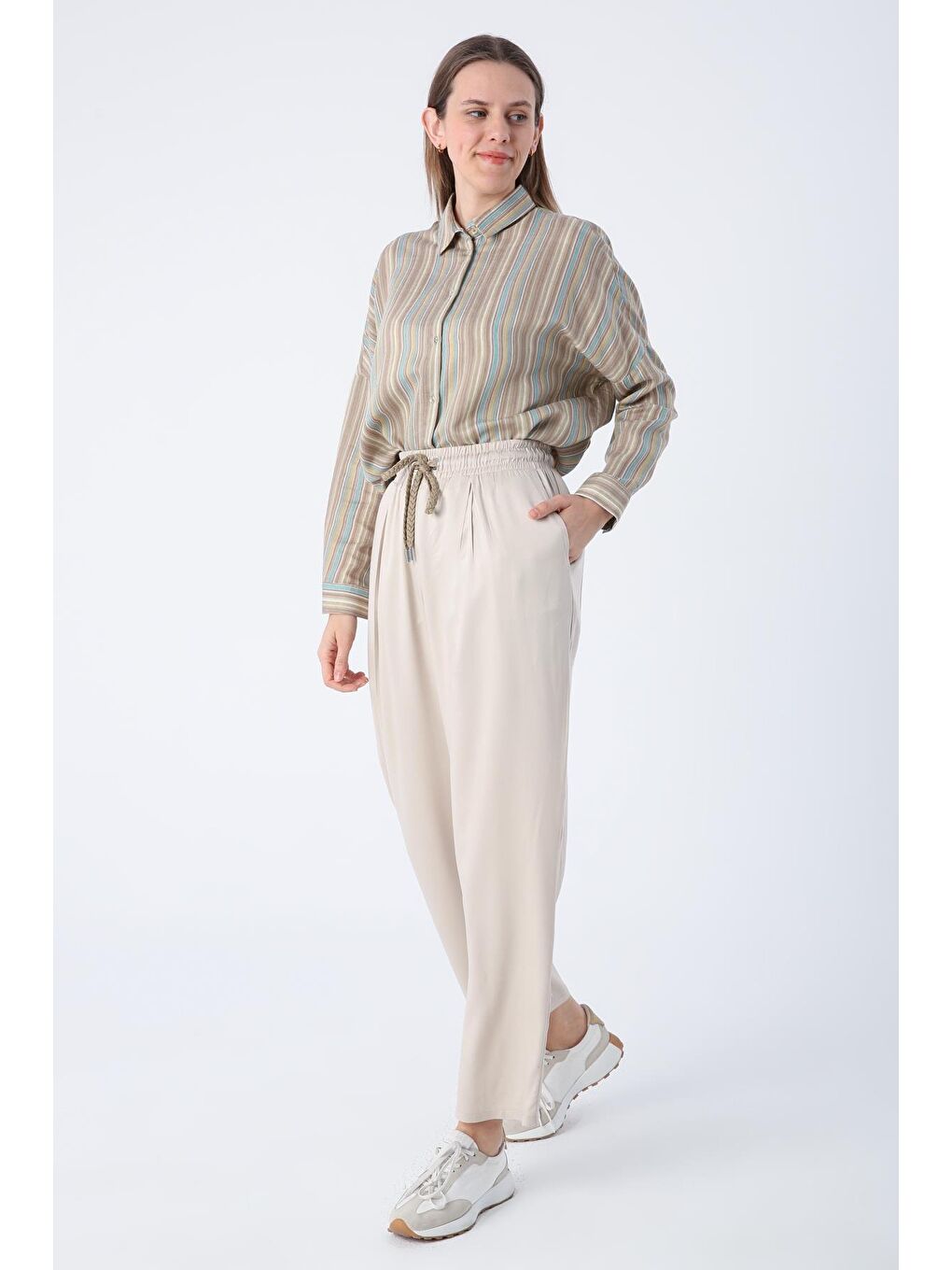 Bej Taş-Beli Lastikli Geniş Paça Pantolon