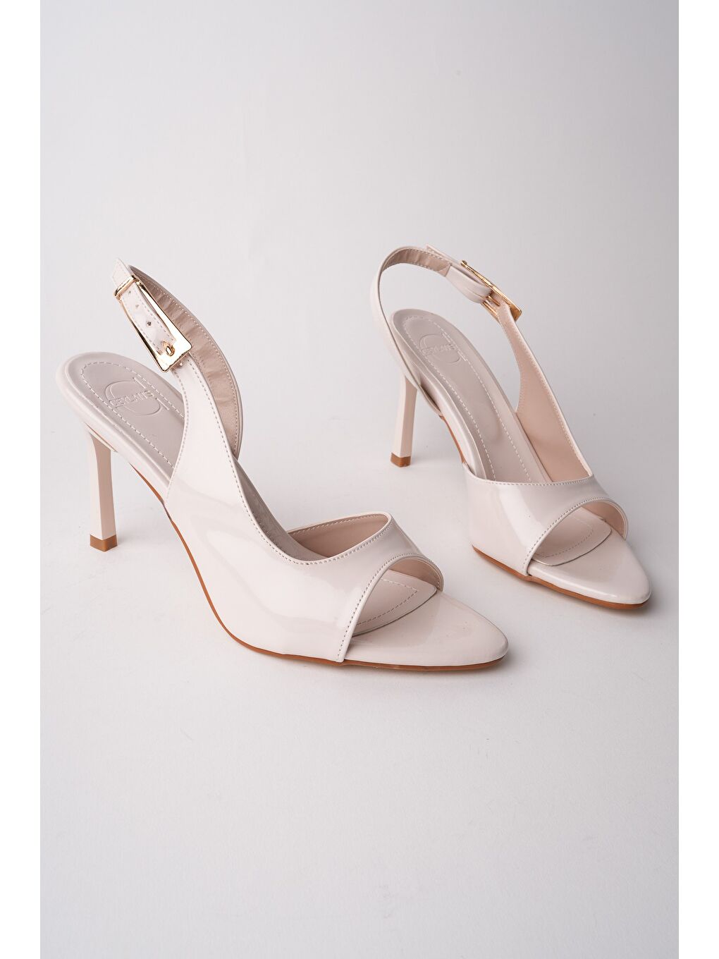 Bej PURELİNE Rugan Sivri Burun İnce Topuk Arkası Açık Kadın Topuklu Ayakkabı