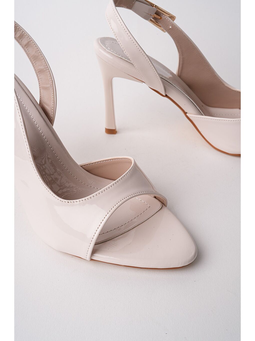 Bej PURELİNE Rugan Sivri Burun İnce Topuk Arkası Açık Kadın Topuklu Ayakkabı-5