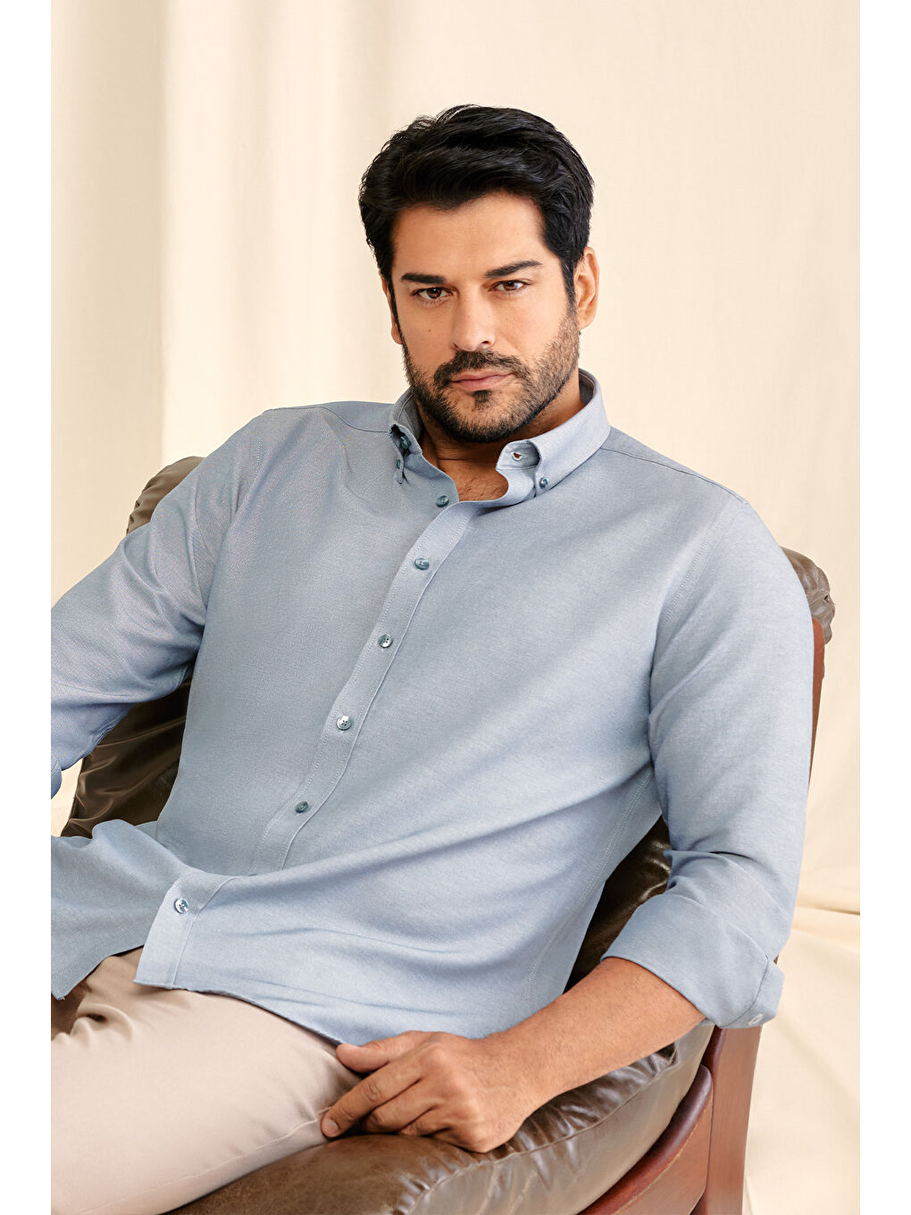 Erkek Gri Tailored Slim Fit Dar Kesim Düğmeli Yaka Oxford Gömlek-1