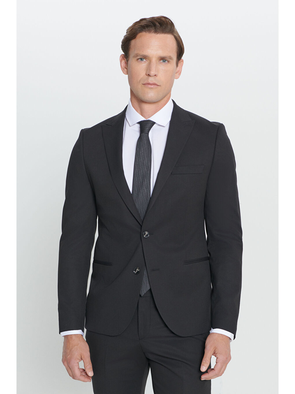 Erkek Siyah Ekstra Slim Fit Dar Kesim Kırlangıç Yaka Takım Elbise-1