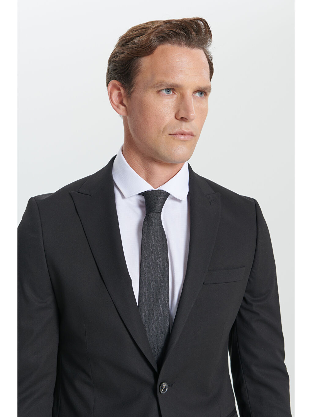 Erkek Siyah Ekstra Slim Fit Dar Kesim Kırlangıç Yaka Takım Elbise-5