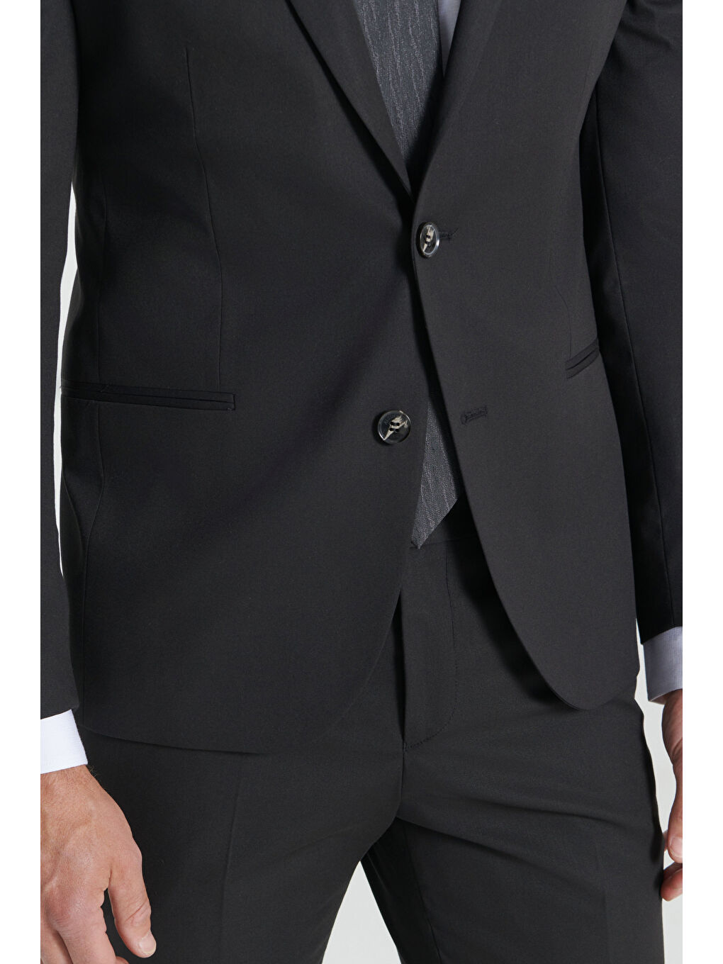 Erkek Siyah Ekstra Slim Fit Dar Kesim Kırlangıç Yaka Takım Elbise-6