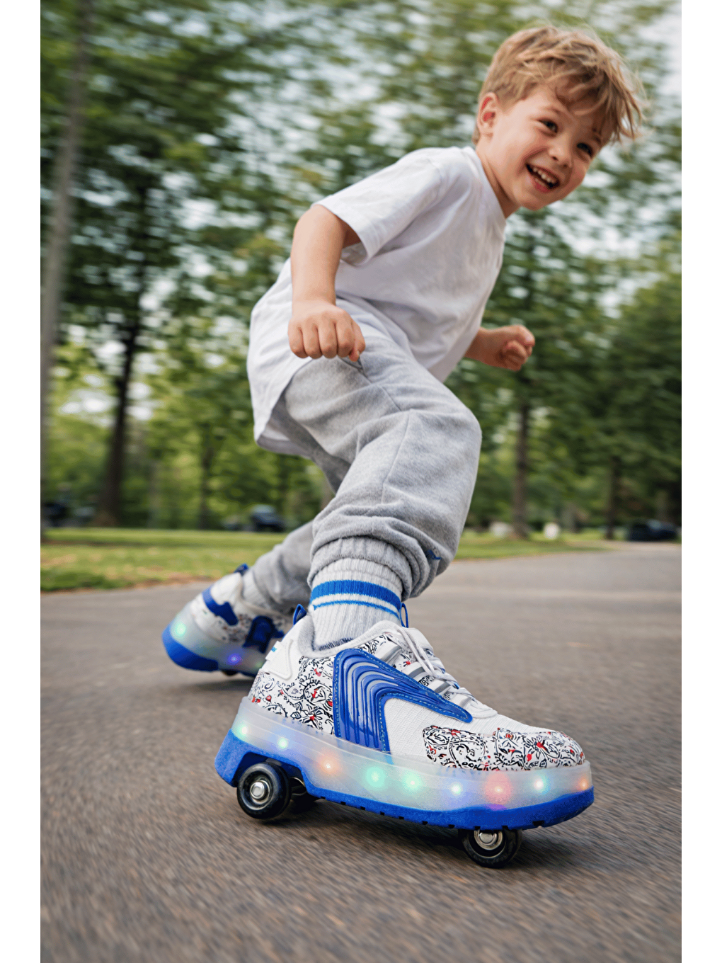 Mavi FLOW Çocuk Işıklı Patenli Tekerlekli Sneaker Spor Ayakkabı-7
