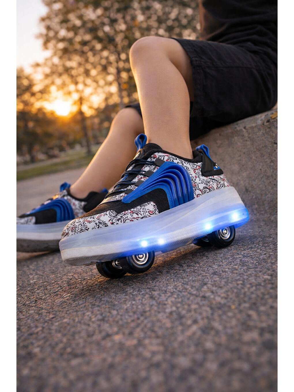 Siyah FLOW Çocuk Işıklı Patenli Tekerlekli Sneaker Spor Ayakkabı-5