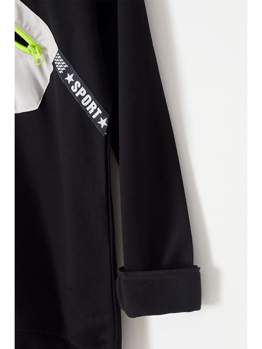 Siyah Erkek Çocuk Cepli Kapüşonlu Sweatshirt 9-14 Yaş 14021-2