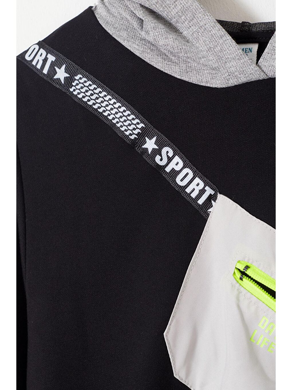 Siyah Erkek Çocuk Cepli Kapüşonlu Sweatshirt 9-14 Yaş 14021-3