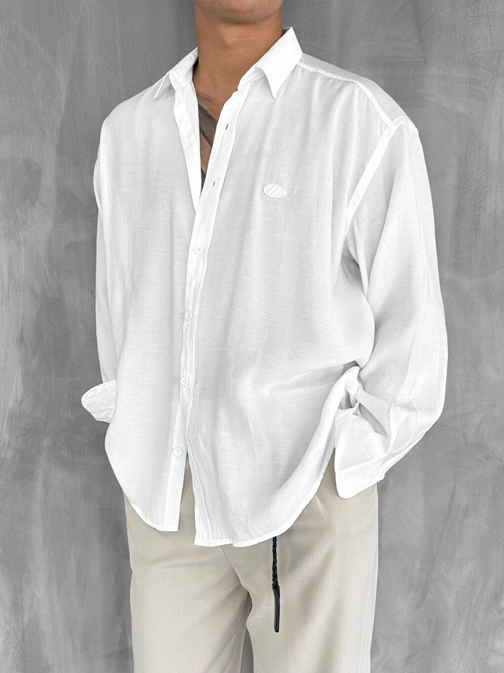 Erkek Uzun Kollu Rahat Kesim Oversize İnce Gömlek Beyaz-1