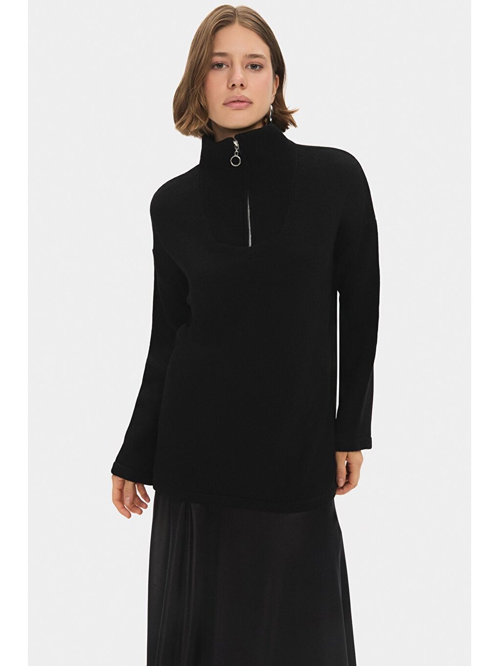 Siyah Kadın Normal Kalıp Fermuar Detaylı Dik Yaka Çizgili Triko Kazak-3