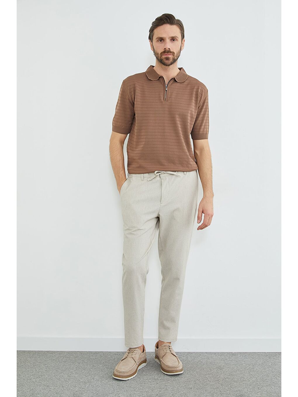 Bej Beli Bağlamalı Dokulu Pantolon