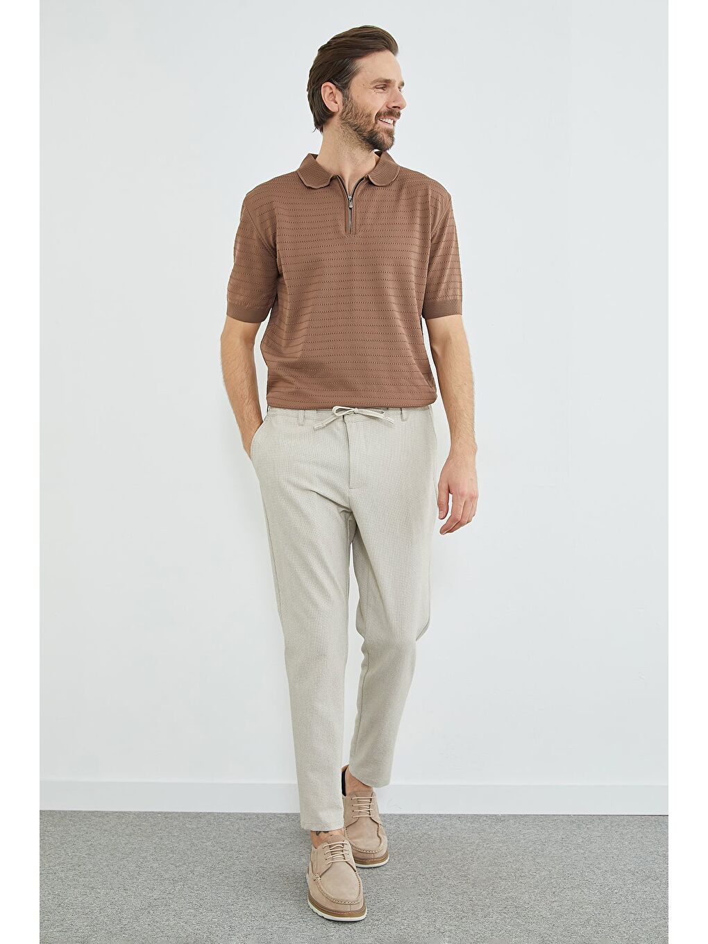 Bej Beli Bağlamalı Dokulu Pantolon-1