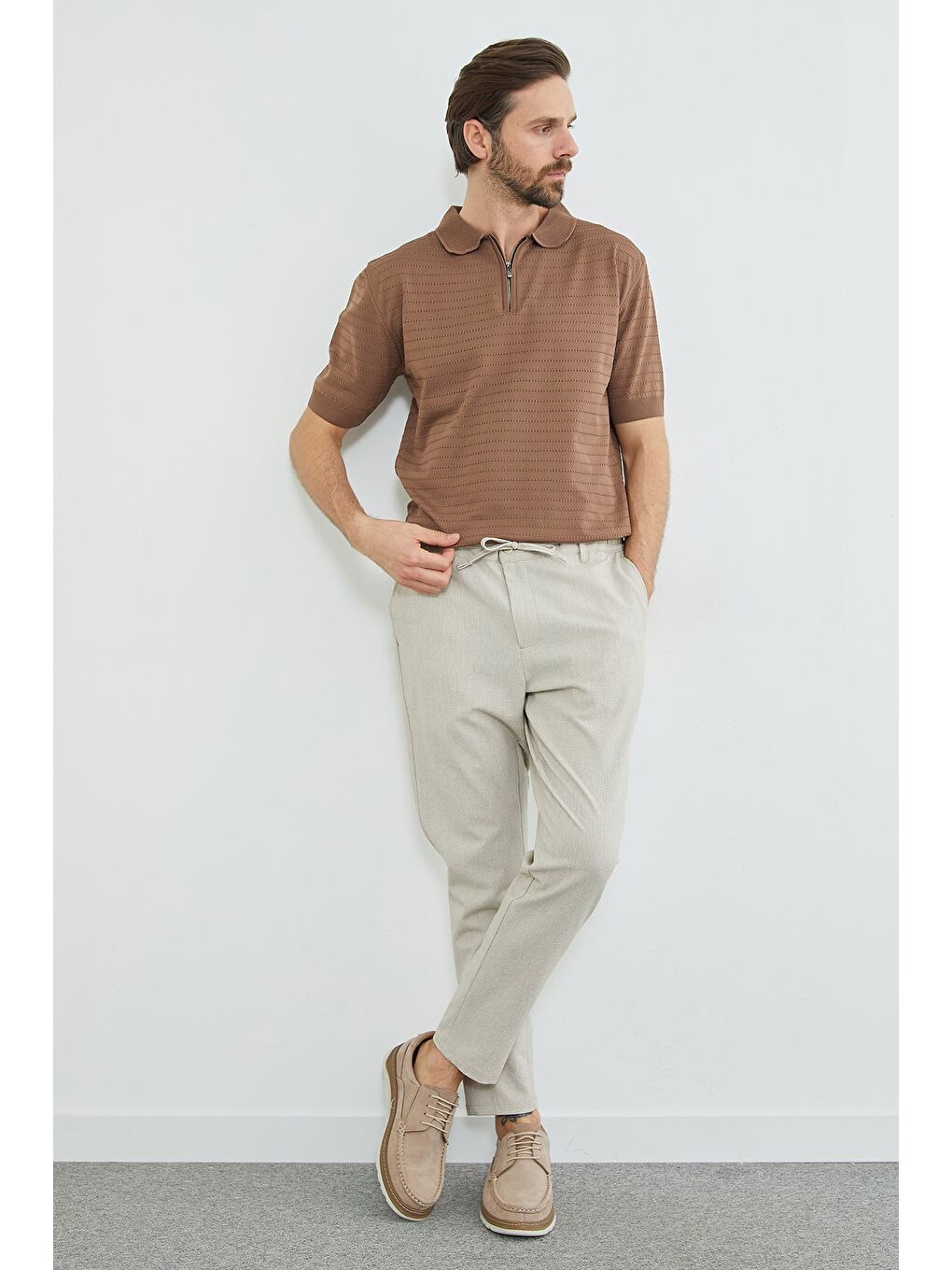 Bej Beli Bağlamalı Dokulu Pantolon-3