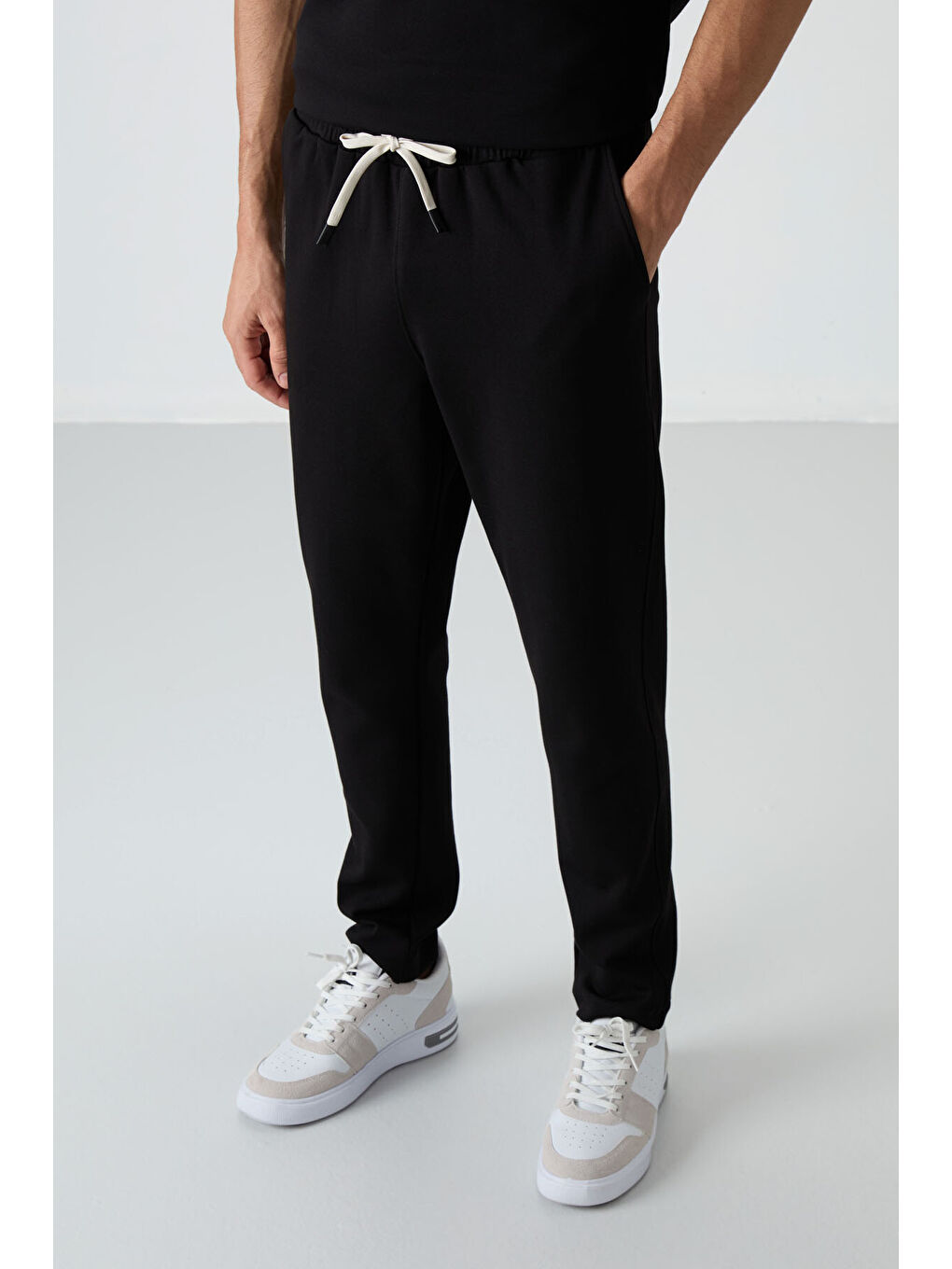 Siyah Pamuklu Kalın Yumuşak Dokulu  Fit Basic Erkek Eşofman Takım - 85251-2