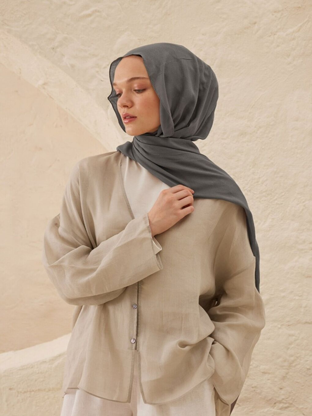 Rami Viskon Şal Metalik Gri