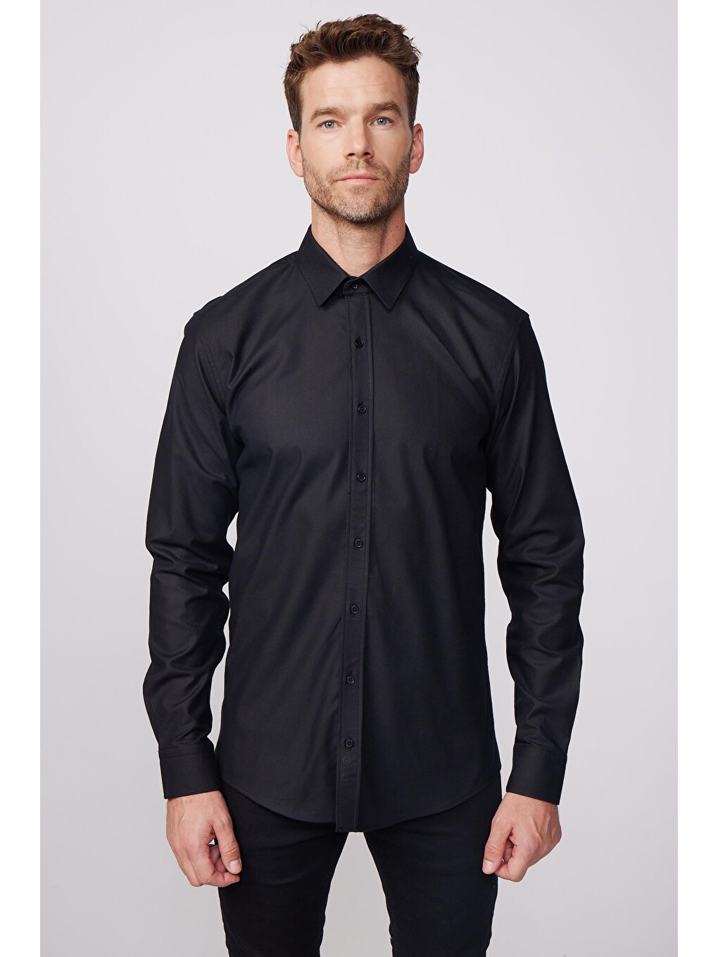 Modern Fit Uzun Kollu %100 Pamuk Armürlü Premium Erkek Siyah Gömlek-2