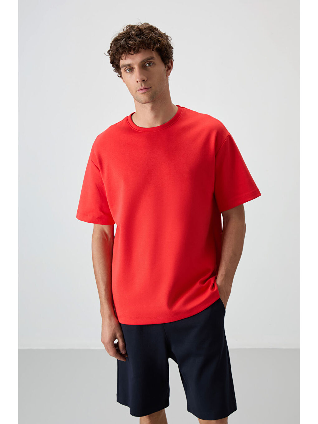 Kırmızı Lacivert Pamuklu Kalın Yumuşak Dokulu  Fit Basic Şortlu Takım - 85249-1