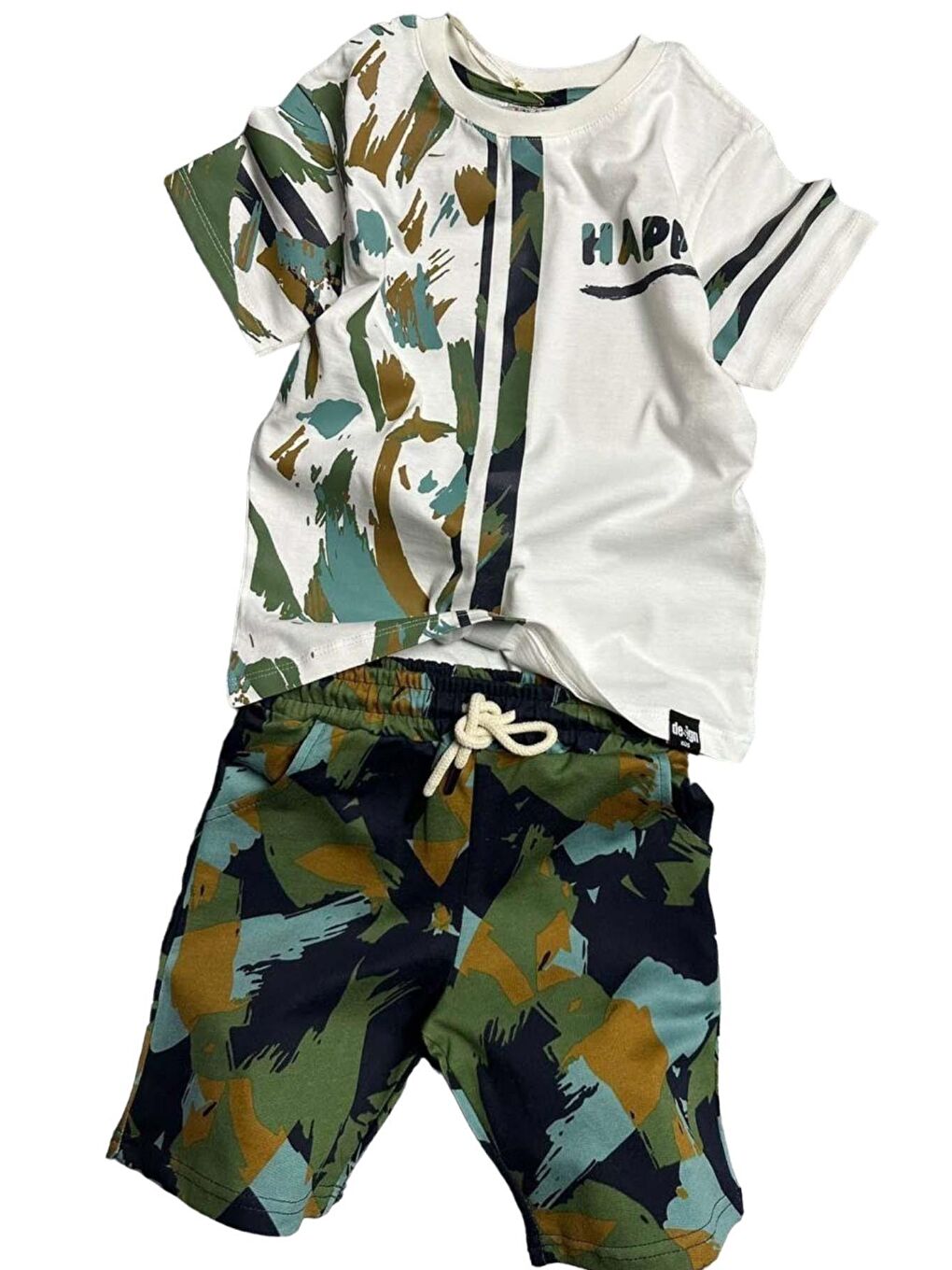 Erkek Çocuk Happy Yazı ve Kamuflaj Desenli Cepli Yeşil Şortlu Takım