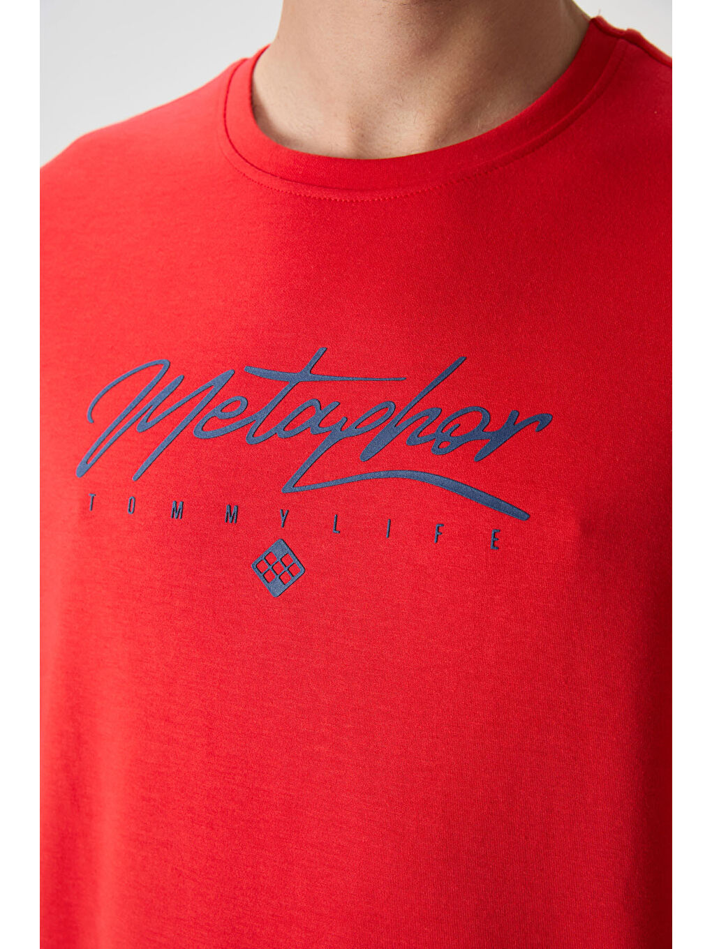 Kırmızı Pamuklu Kalın Yumuşak Dokulu Oversize Fit Baskılı Erkek Tişört-1