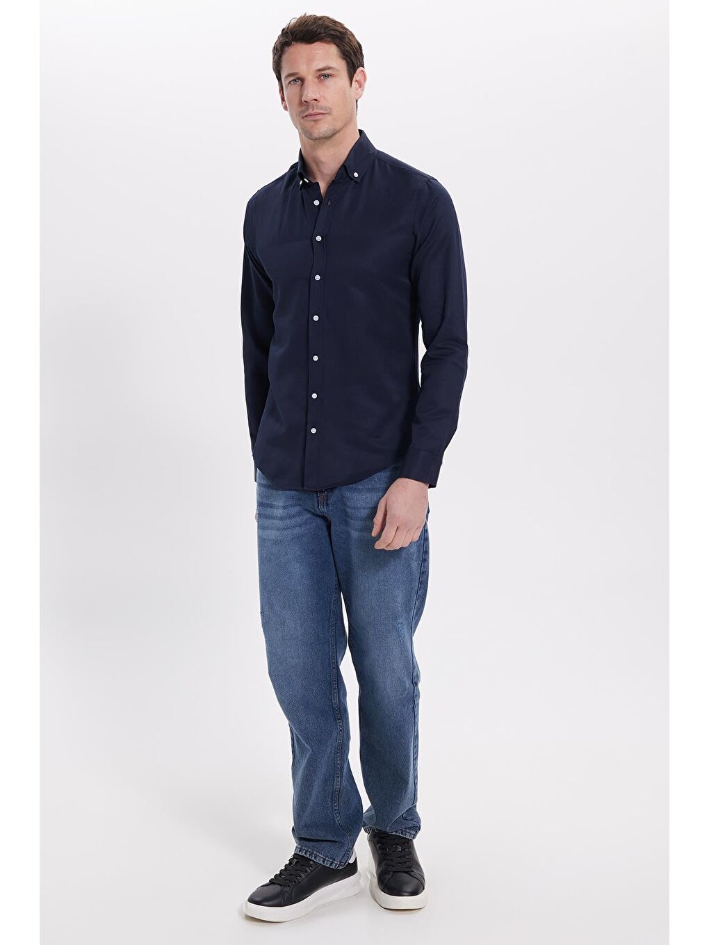 Lacivert Slim Fit Uzun Kollu Düğmeli Yaka Pamuklu Kolay Ütü Düz Erkek Gömlek-2