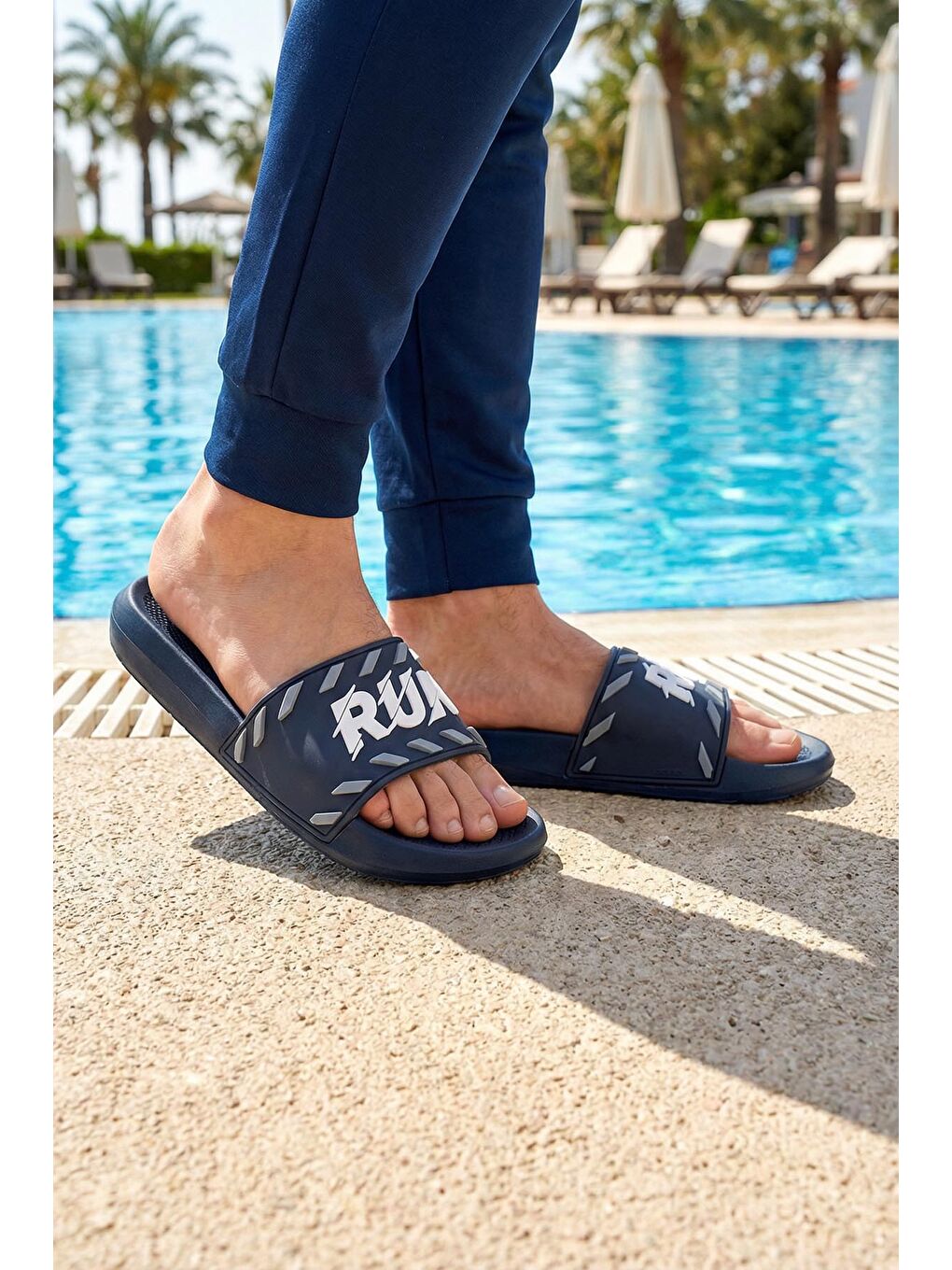 Lacivert Erkek Yazlık Run PU Islak Zemine Uygun Ev Banyo Bahçe Havuz Terlik