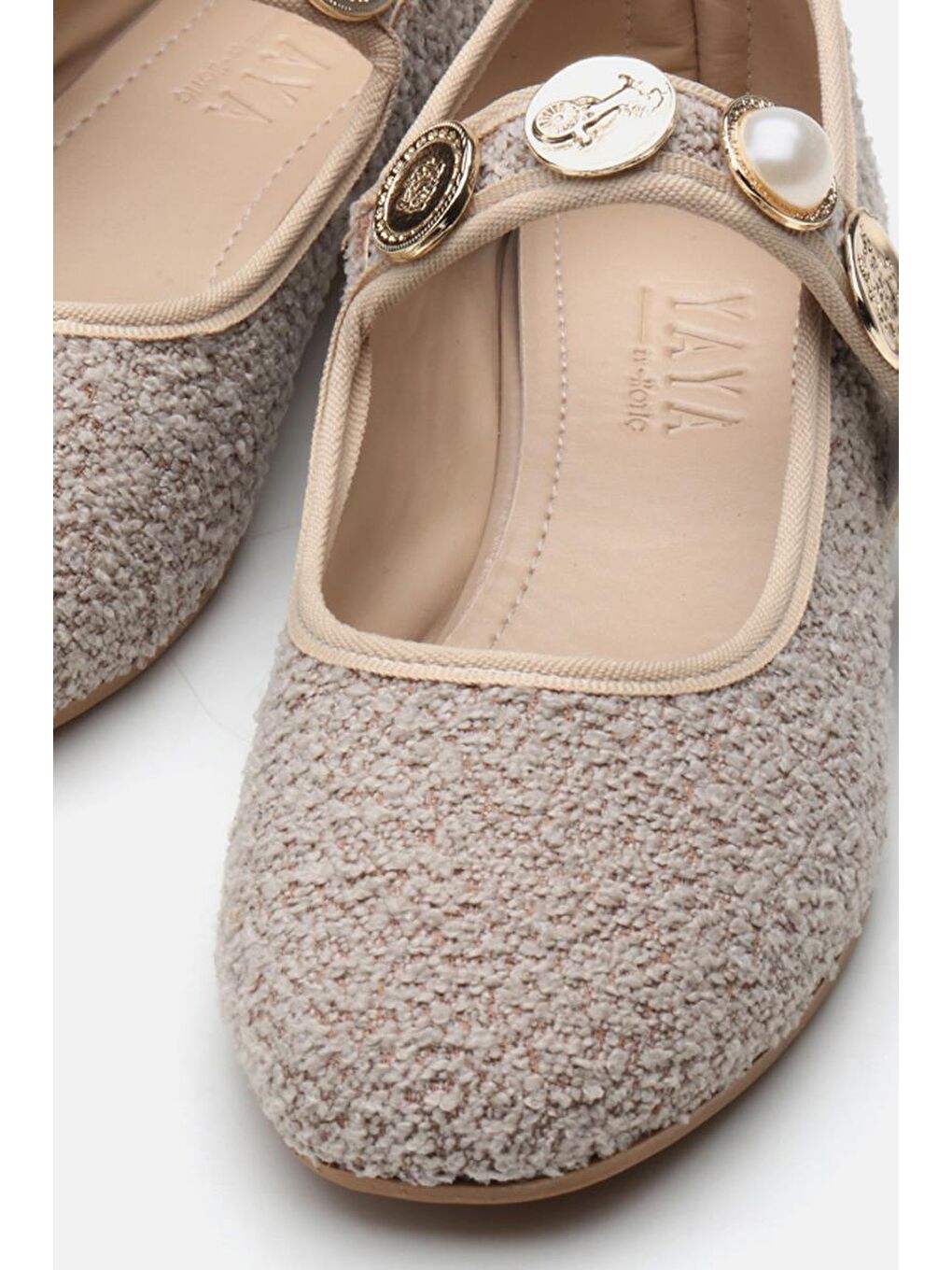 Bej Pelüş Vizon Taşlı Kadın Babet-3