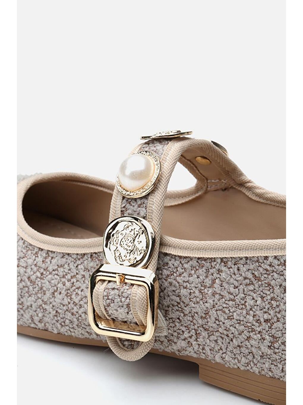 Bej Pelüş Vizon Taşlı Kadın Babet-4