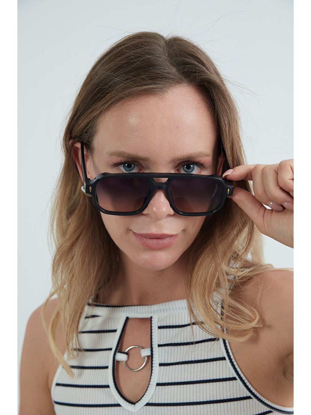 Kahverengi Metal Aksesuar Detaylı Güneş Gözlüğü-3