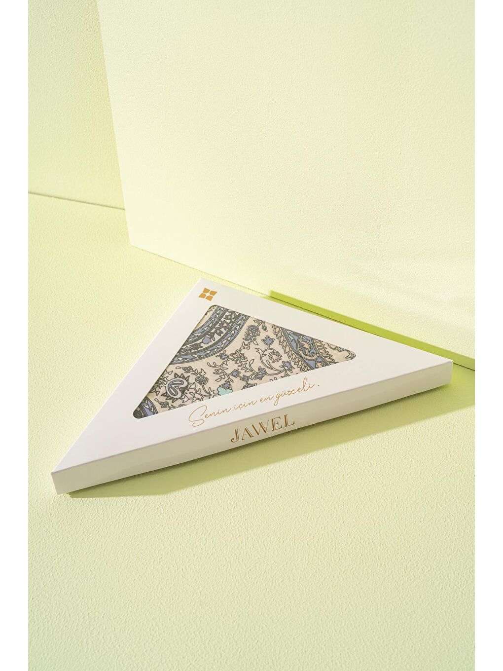 Turkuaz Kadın Etnik Desen Soft Şal Prusa 152.04.0003-2