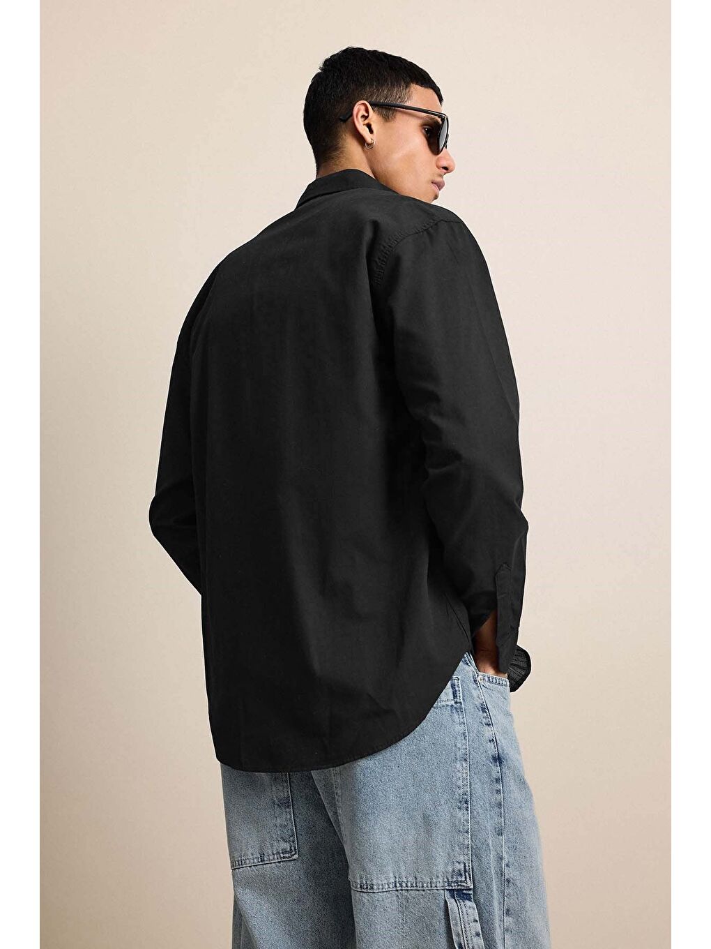 Erkek Relax Fit Rahat Kesim İnce Gömlek Siyah-6