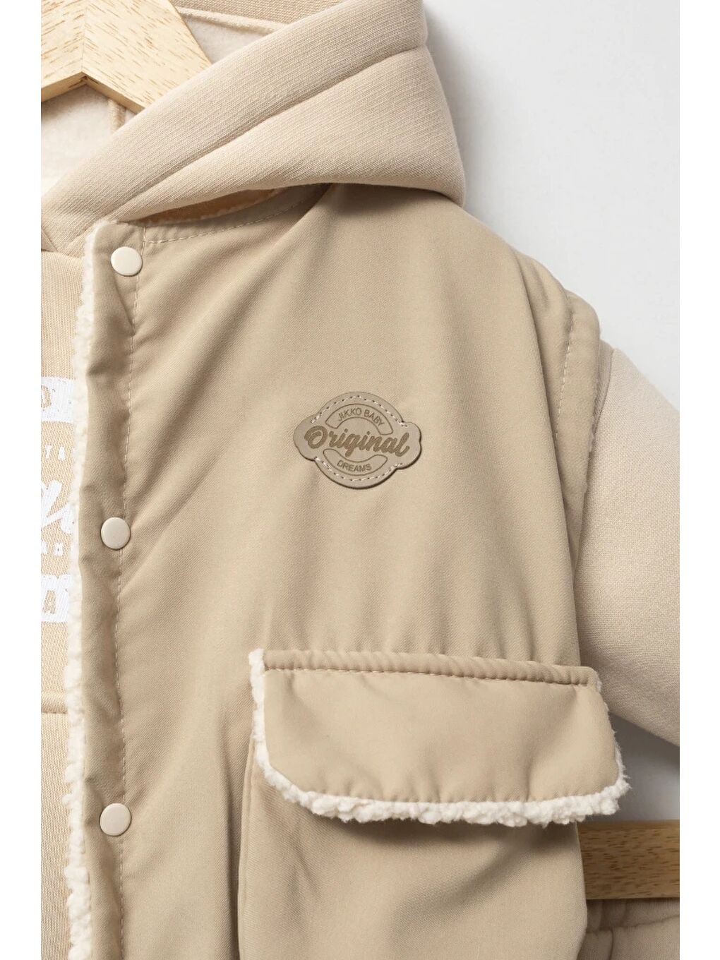 Bej Kapüşonlu Yelekli 3’lü Unisex Bebek Takım 8173-5