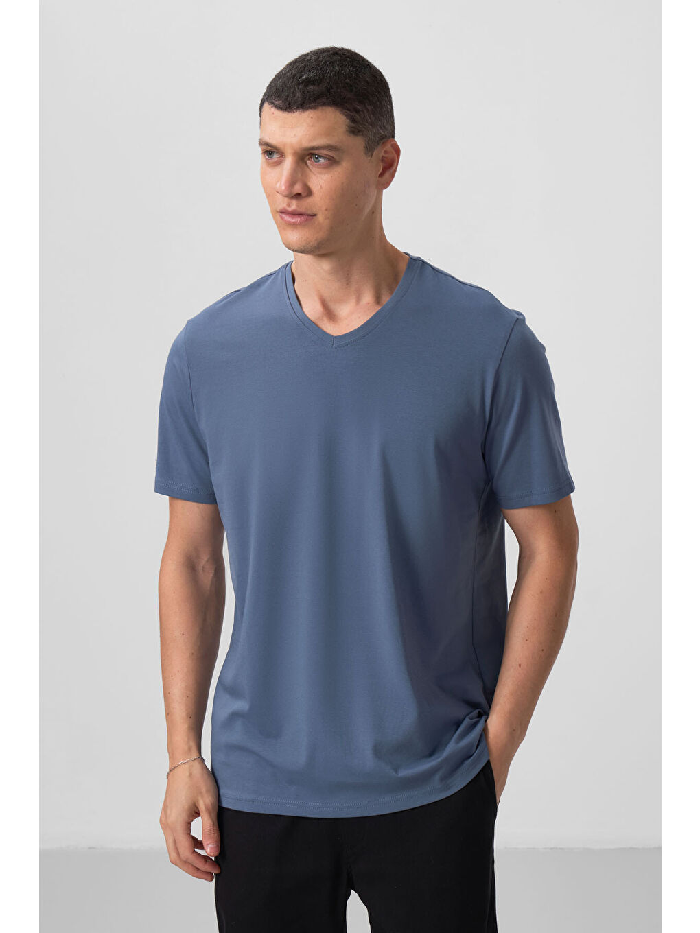 Petrol Basic Kısa Kol Standart Kalıp V Yaka Erkek Tişört - 87912-4