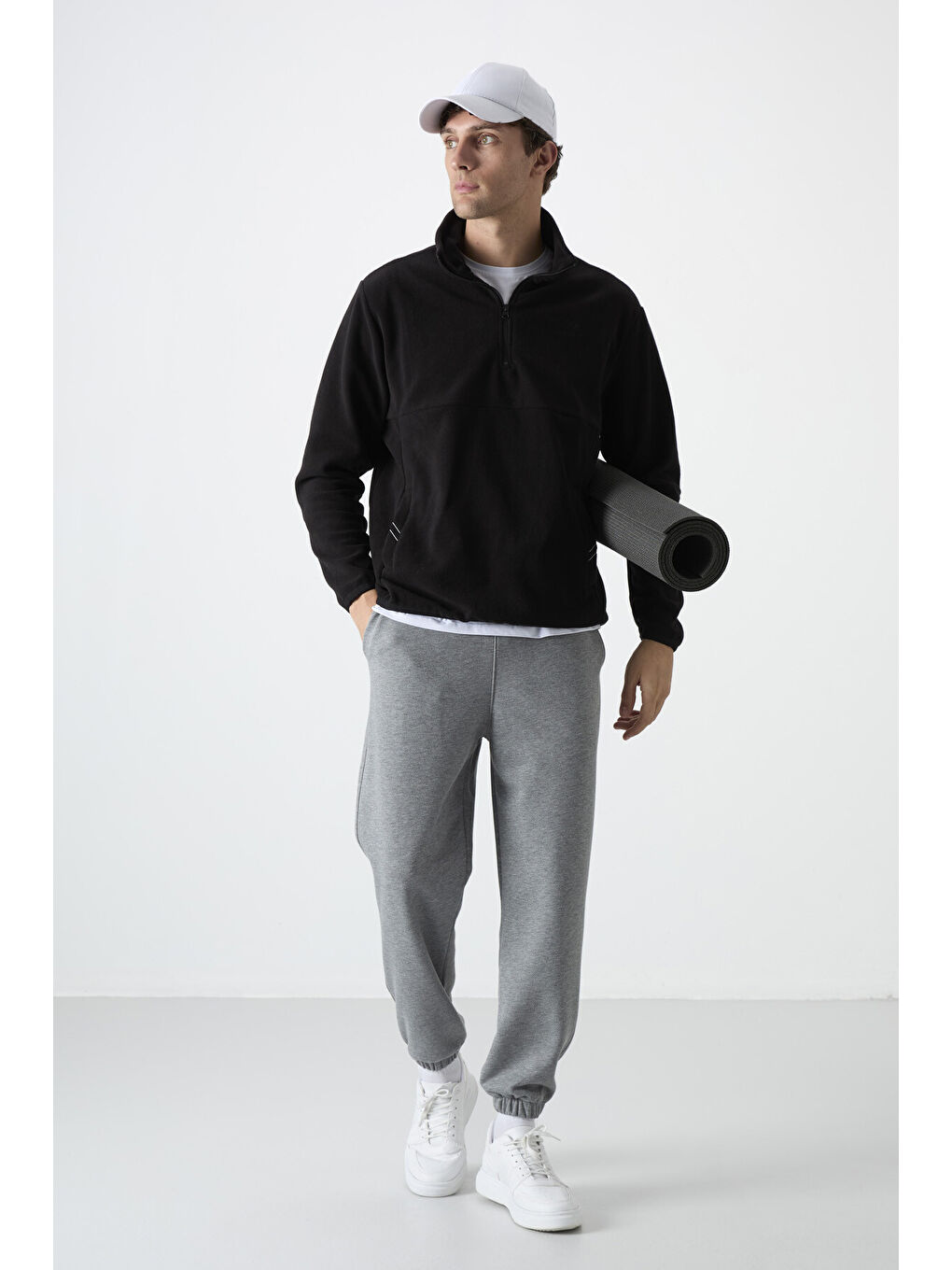 Siyah Yarım Fermuarlı Sweatshirt Slim Fit Dik Yaka Erkek Polar - 87891-1