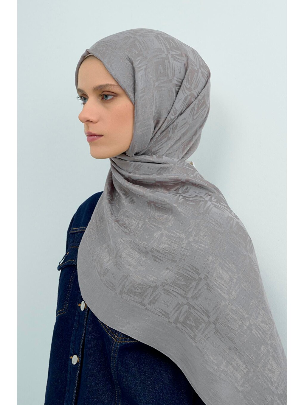 Bej Lyocell Naia Kare Monogram Şal 6 20-1