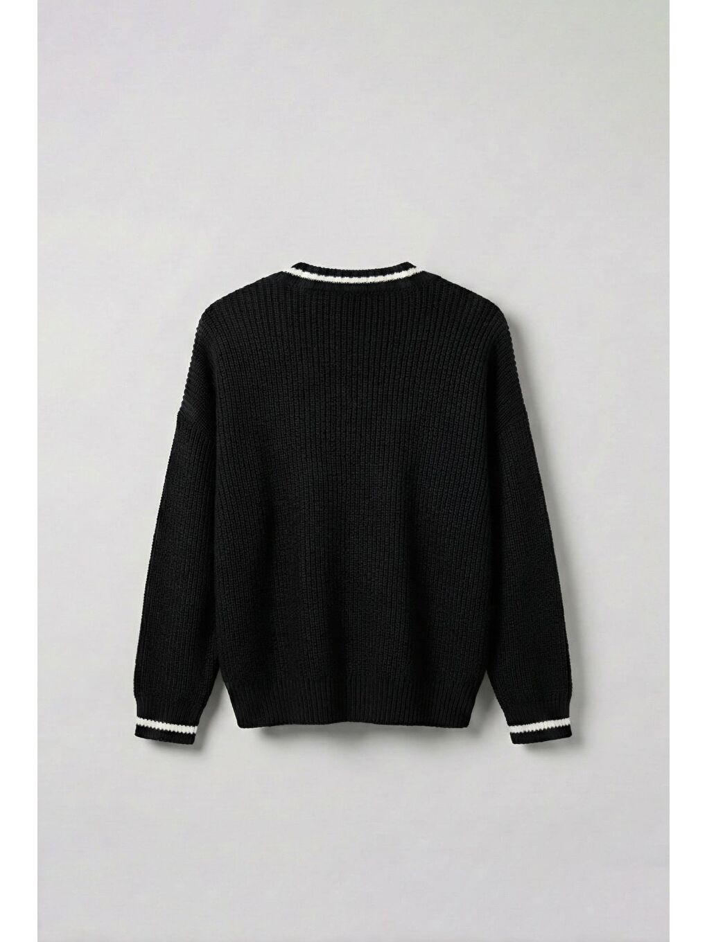 Erkek V Yaka Oversize Kontrast Detaylı %100 Pamuk Kazak Siyah-1