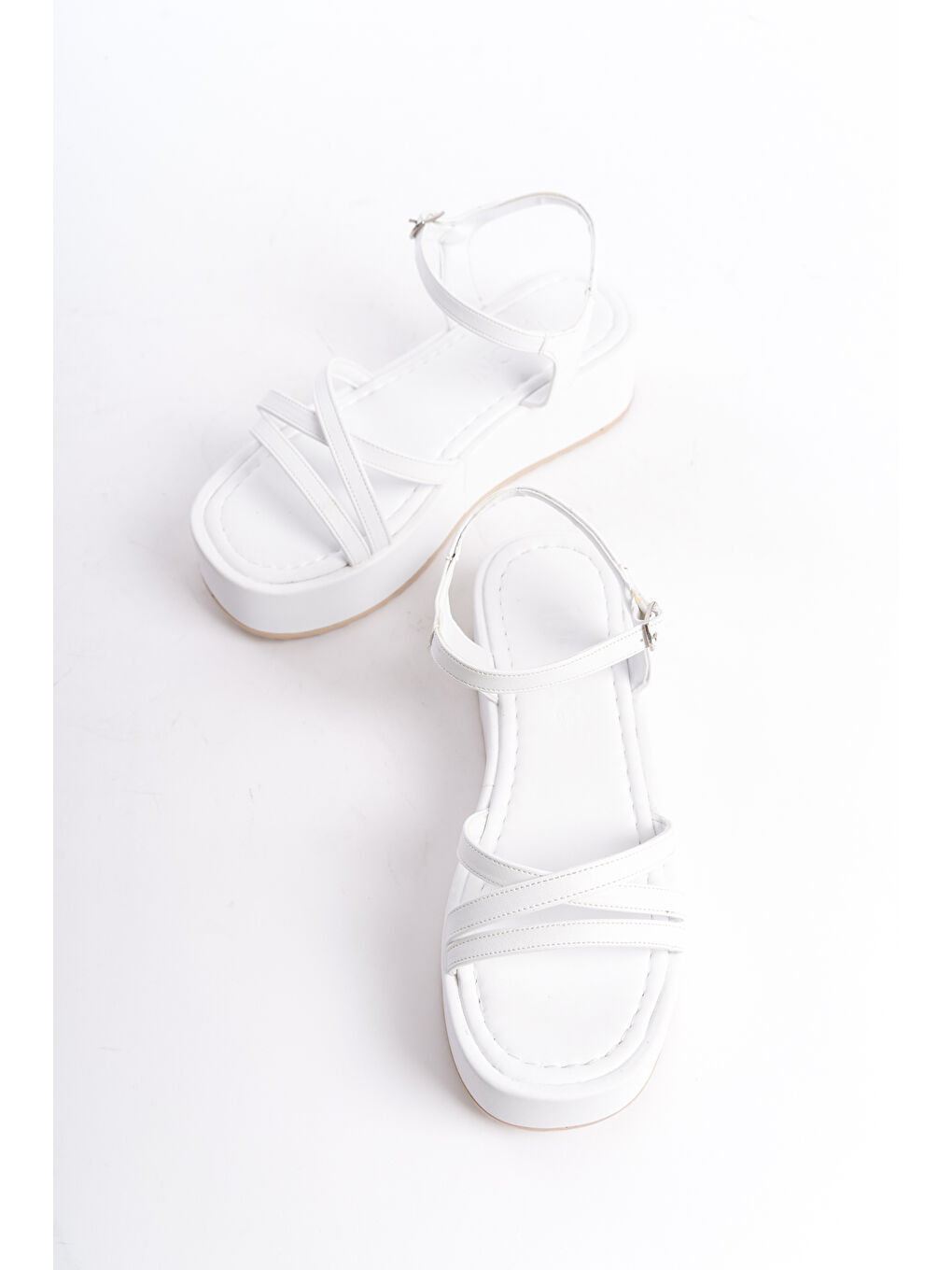 Beyaz D1016 Günlük Ortopedik Kadın Sandalet-9