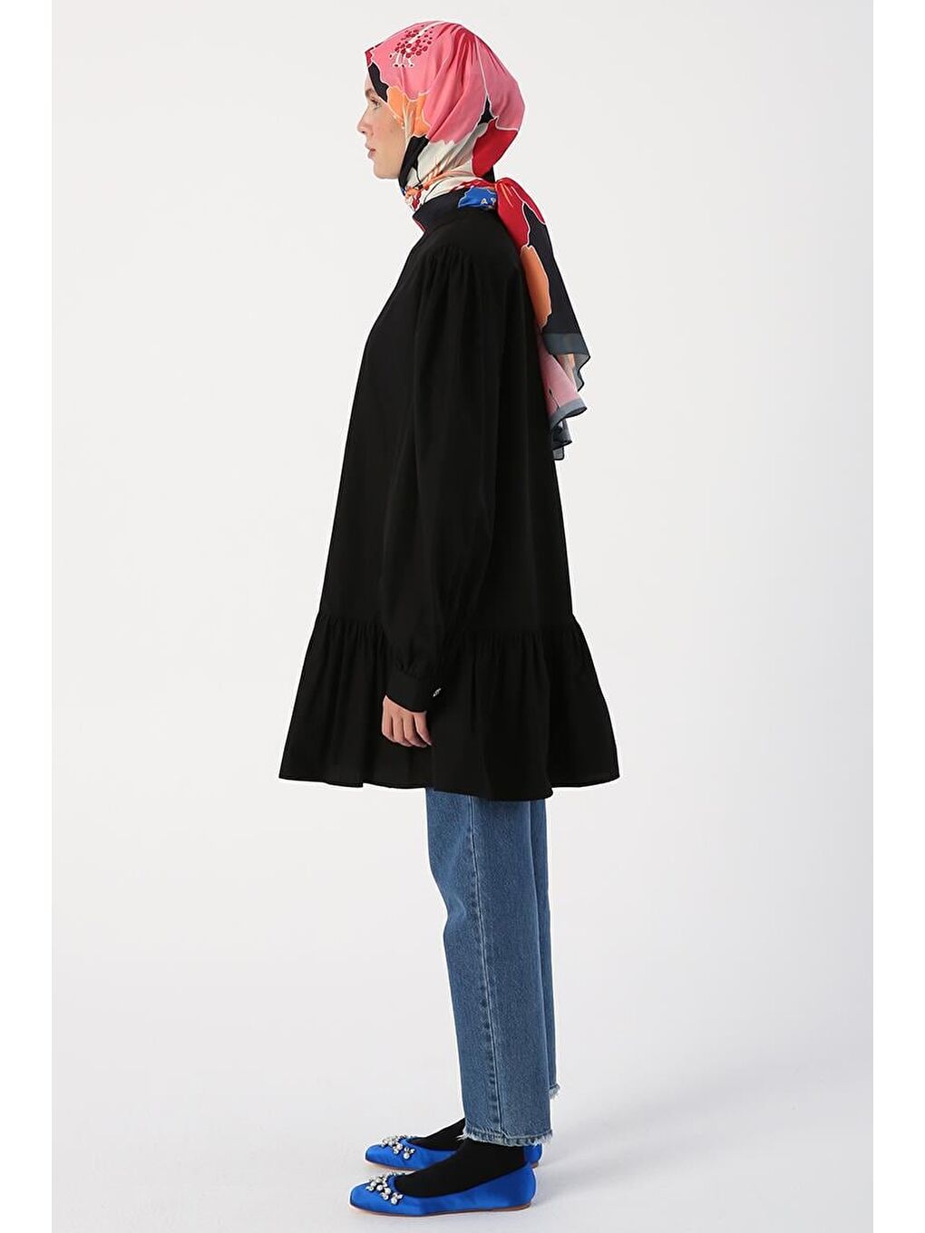 Siyah Nervürlü Yakasız Pamuklu Tunik-2