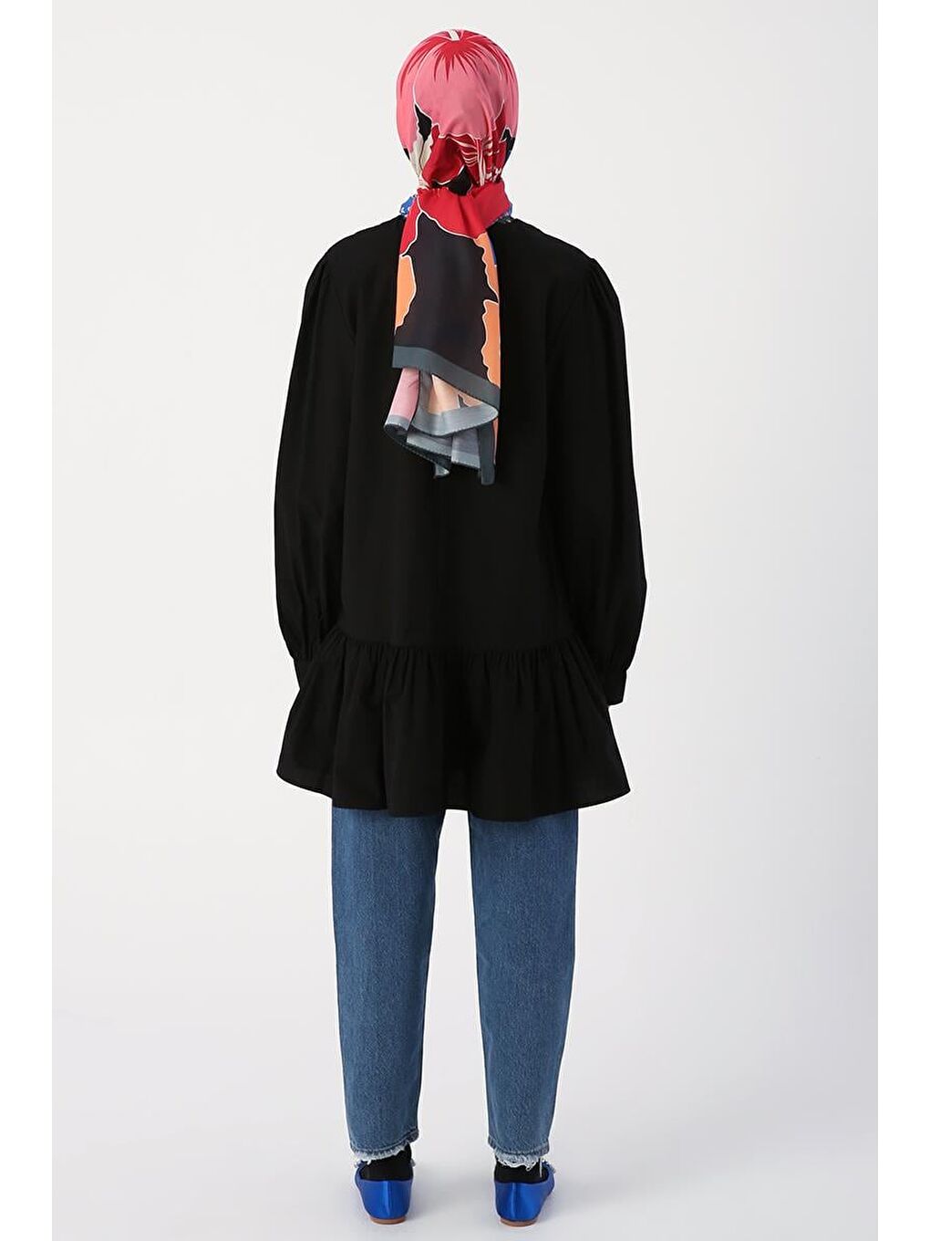 Siyah Nervürlü Yakasız Pamuklu Tunik-3