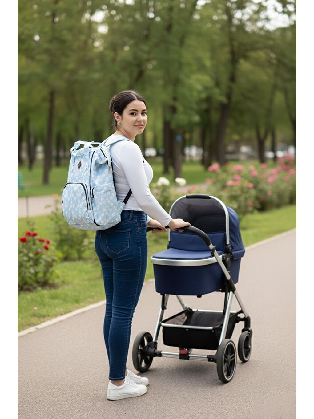 Mavi Çiçek Desenli Çok Fonksiyonlu Anne Bebek Bakım Çantası 19711-1