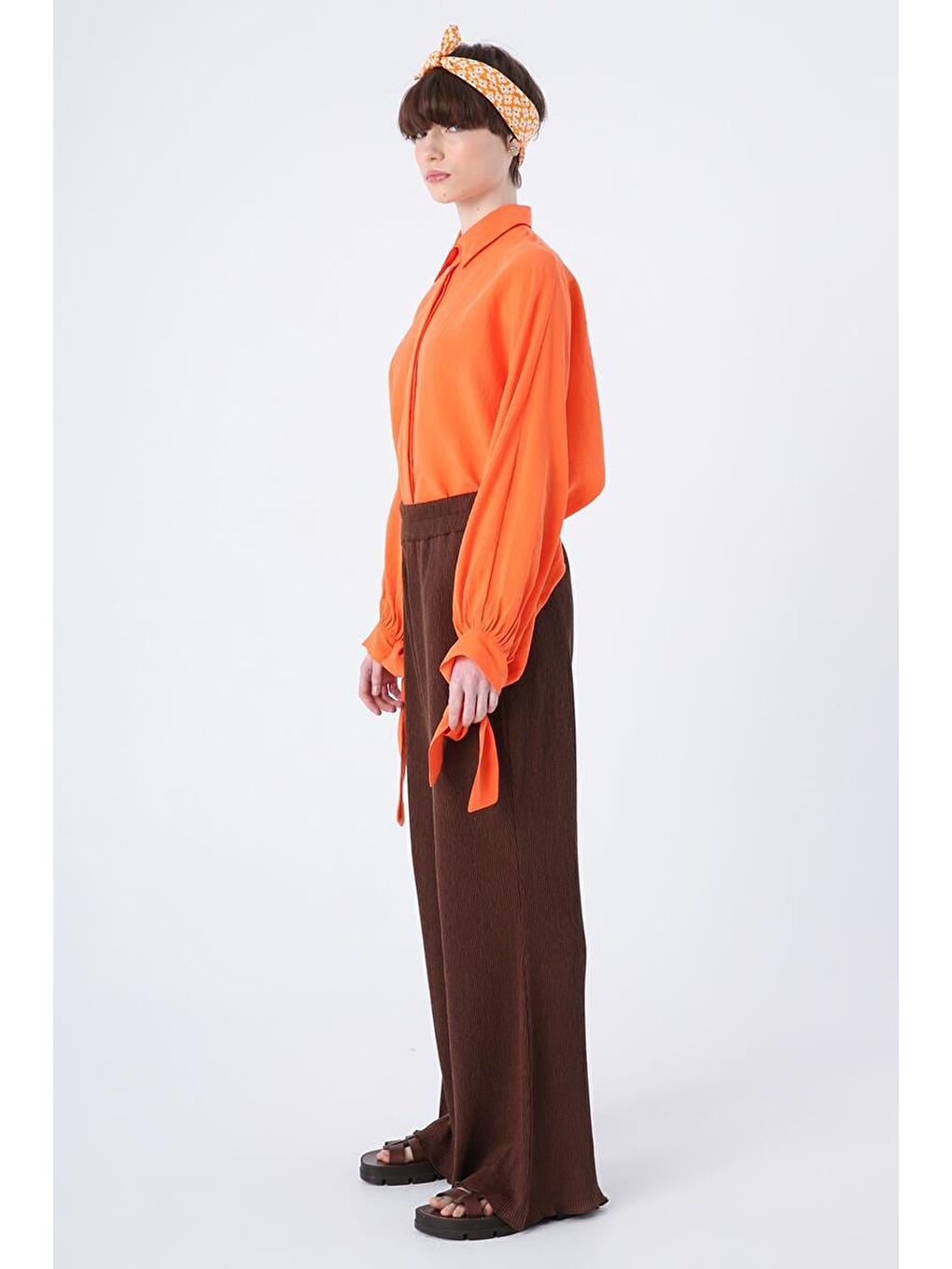 Kahverengi Piliseli Bol Paça Beli Lastikli Pantolon-2