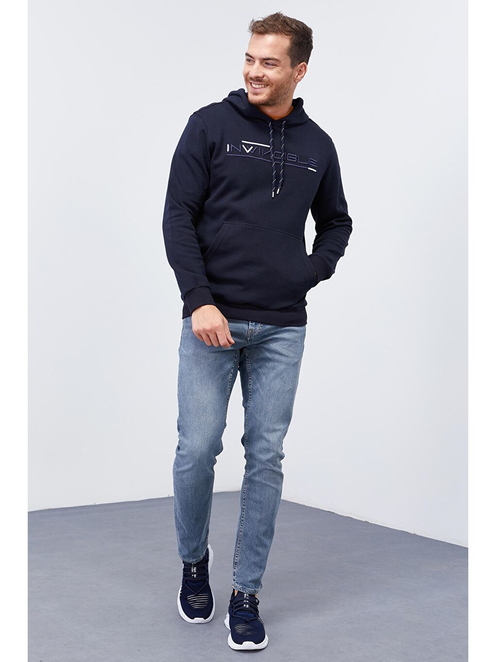 Lacivert Kanguru Cep Standart Kalıp Kapüşonlu  Erkek Hoodie - 87883-3