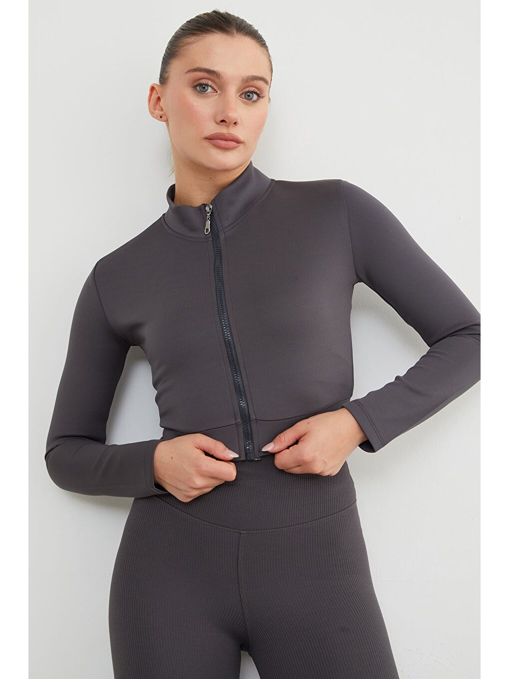 Antrasit Dik Yaka Fermuarlı Dalgıç Kumaş Spor Ceket