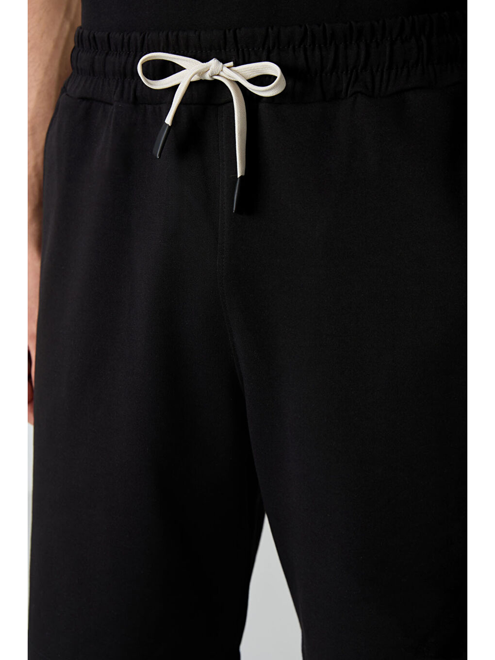 Siyah Pamuklu Kalın Yumuşak Dokulu  Fit Basic Şortlu Takım - 85249-3