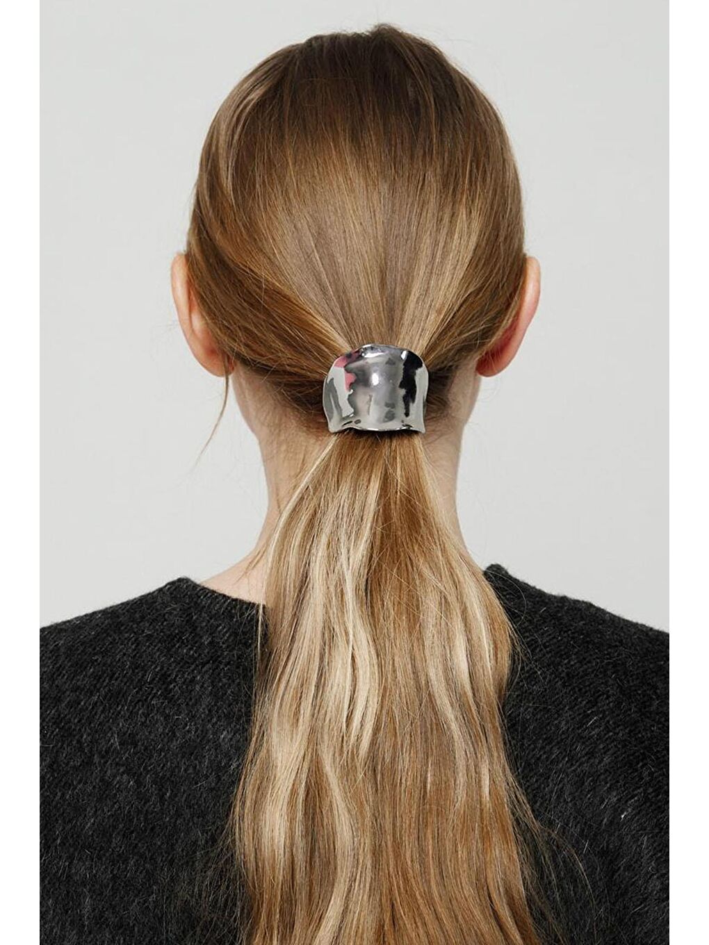 Gri Dalgalı Çelik Yüksek At Kuyruğu Tokası Saç Kelepçesi Ponytail Cuff-4