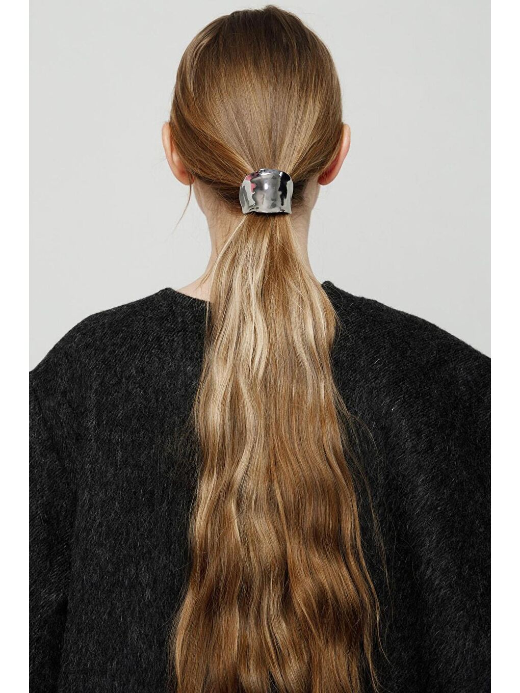 Gri Dalgalı Çelik Yüksek At Kuyruğu Tokası Saç Kelepçesi Ponytail Cuff-5