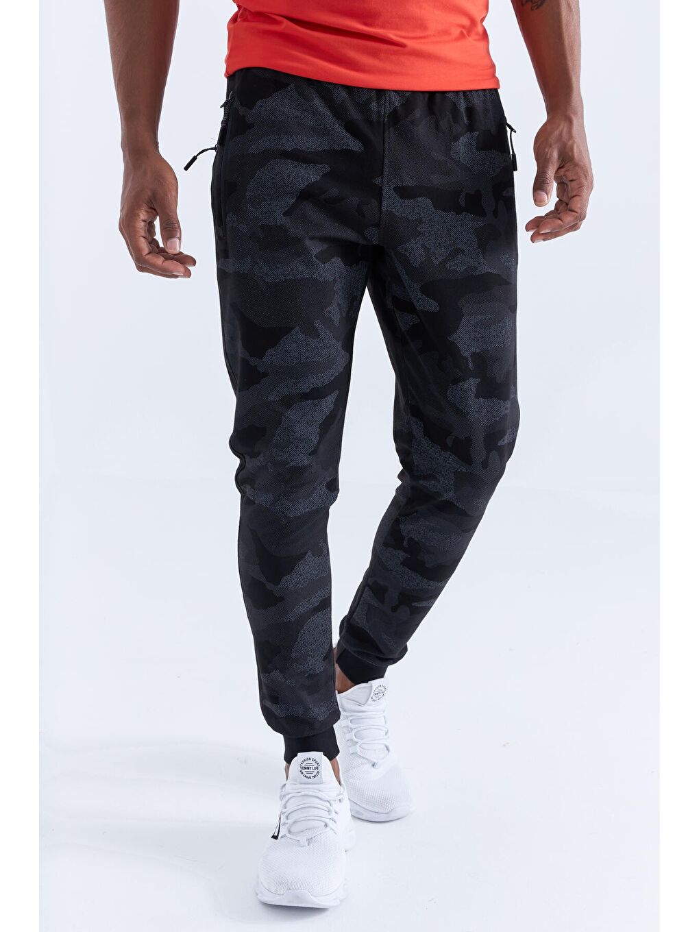 Siyah Kamuflaj Kamuflaj Desenli Dar Kalıp  Erkek Jogger Eşofman Altı- 84754-3
