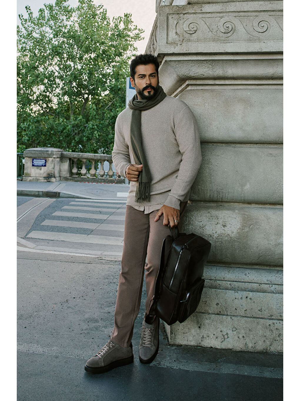 Kahverengi Erkek Camel Slim Fit Dar Kesim Pamuklu Esnek Armürlü Yan Cep Pantolon