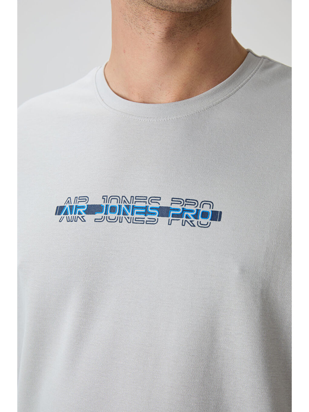 Bej Taş Pamuklu Kalın Yüzeyi Dokulu  Fit  Baskılı Erkek Tişört - 88365-1