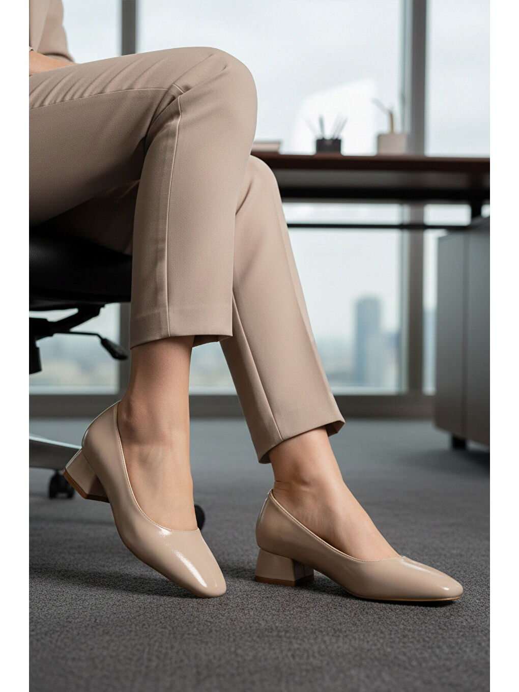 Bej Geniş Kalıp Kadın Topuklu Abiye Ayakkabı 608421 Z-2